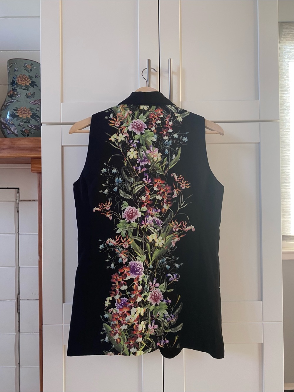 Mural Floral Back Women’s Vest